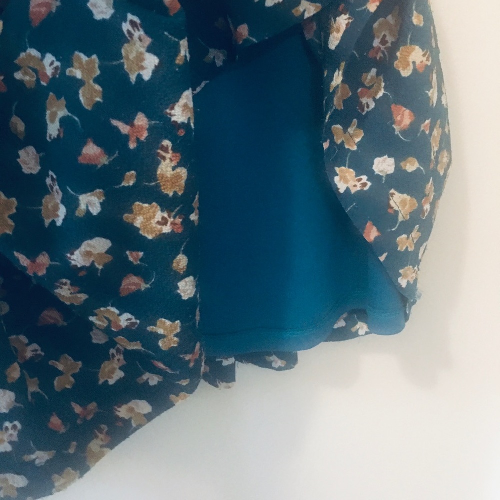 Mini Skirt - Picture 5 of 11